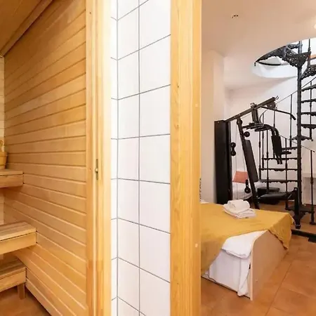 Cozy 3 Story House In Old Town Korter