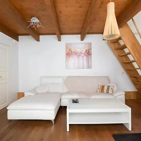 Cozy 3 Story House In Old Town Tallinn